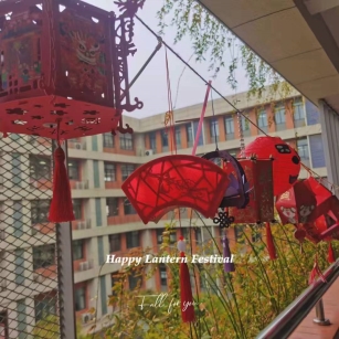 建筑的摆设布局&#xA;&#xA;低可信度描述已自动生成