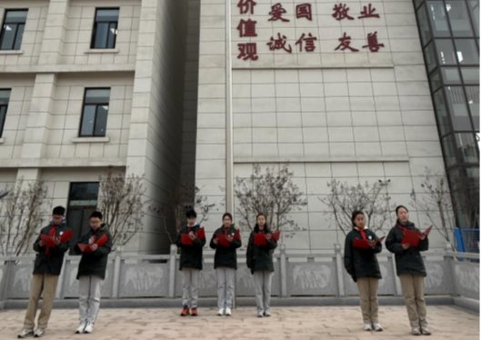 C:/Users/HP/Desktop/第五周升旗仪式/5A43A25F08F1DD91FCB48595791D78A8.png5A43A25F08F1DD91FCB48595791D78A8
