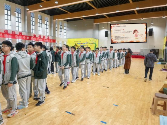 98f8e042337d7ac8b4058bce93ec35af_副本