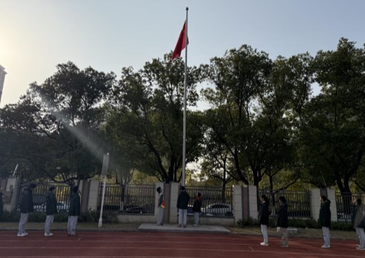 C:/Users/HP/Desktop/第14周/2C6BE69640E3A64EBB875752907B5B79.png2C6BE69640E3A64EBB875752907B5B79