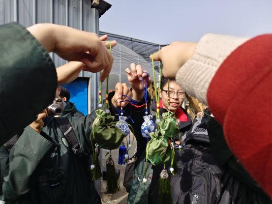 C:/Users/HP/Desktop/社会实践图片/九/5E2DFBA227AECD8171BBEF7DBDAAE34A.jpg5E2DFBA227AECD8171BBEF7DBDAAE34A